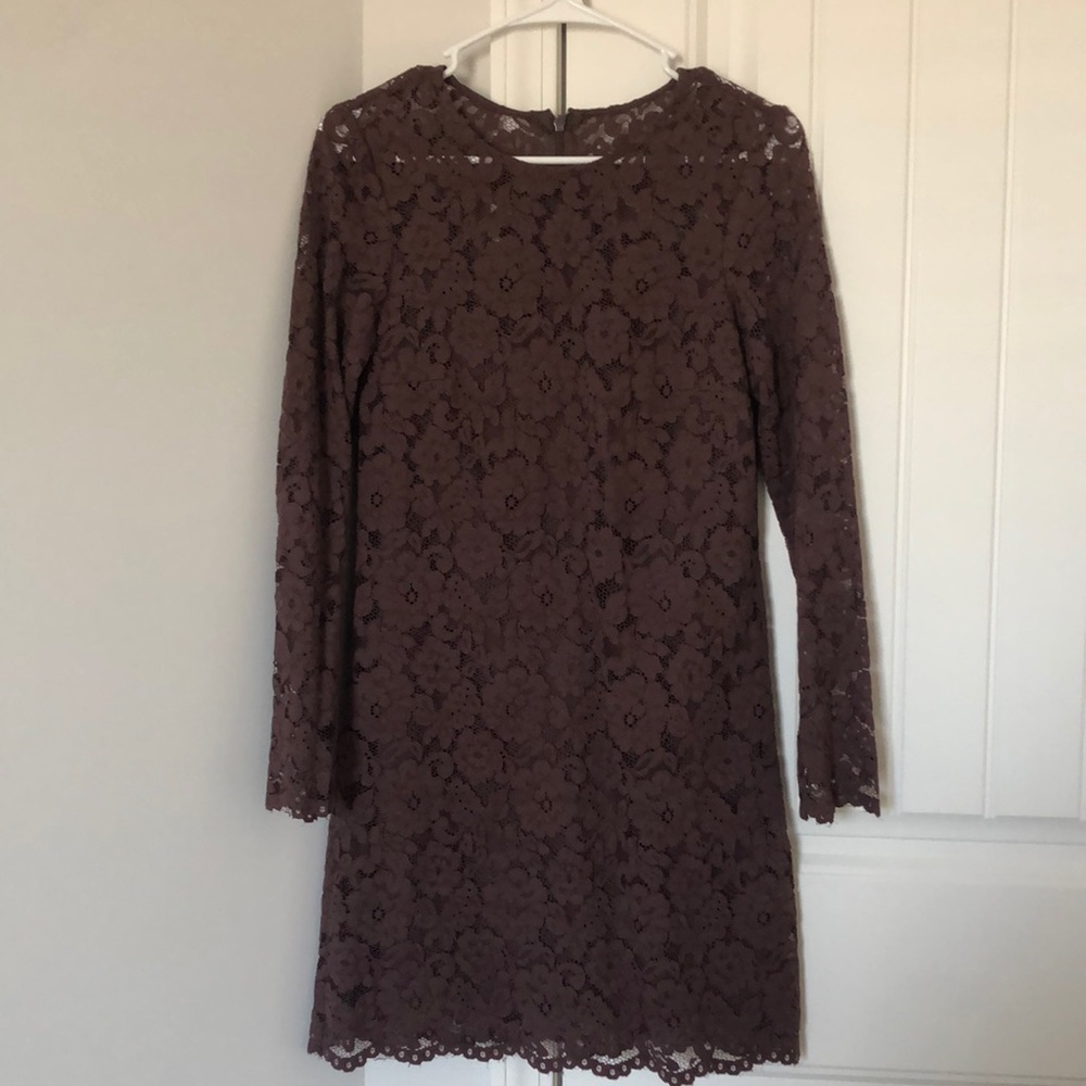 lace dress